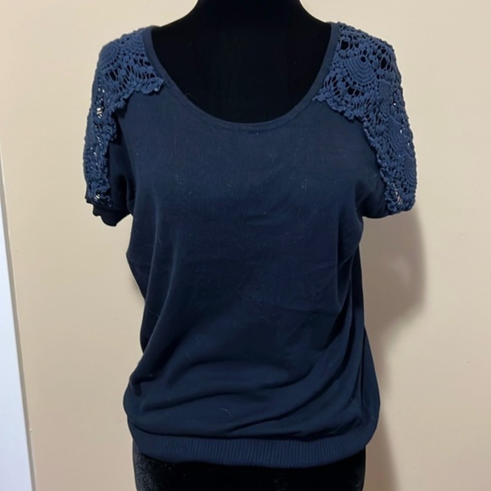 LALU Sweater with Crochet Shoulder